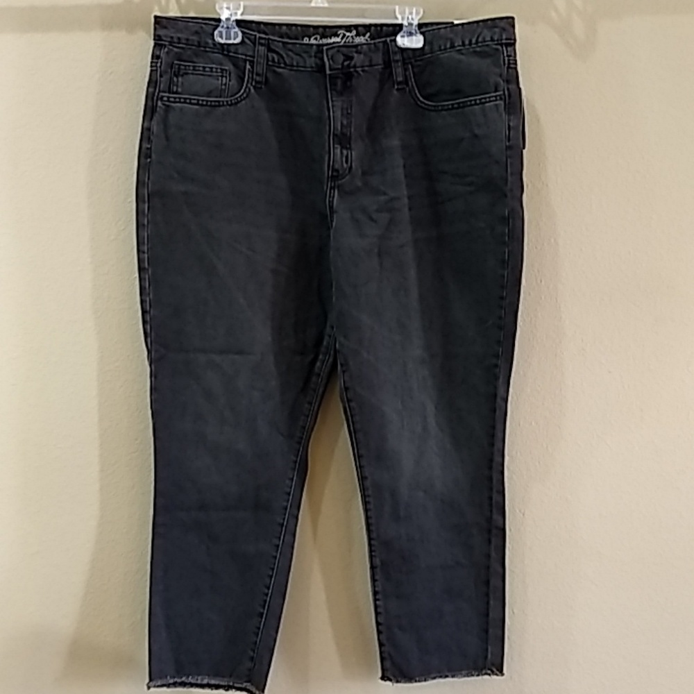 Universal Thread high rise straight leg ankle 18